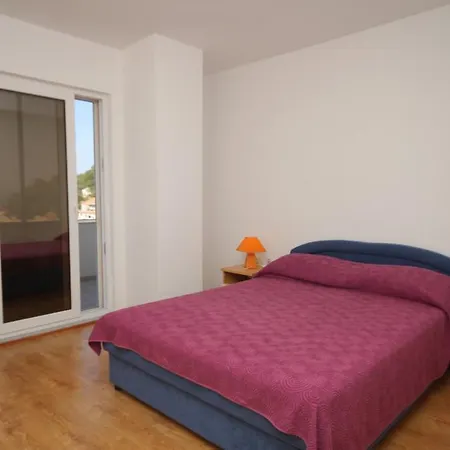 Zaklopatica 8342c Daire *